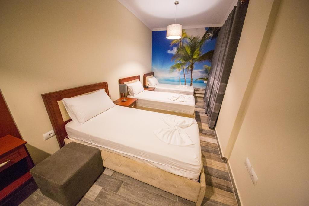 Hotel Summer Stars Вльора Екстер'єр фото