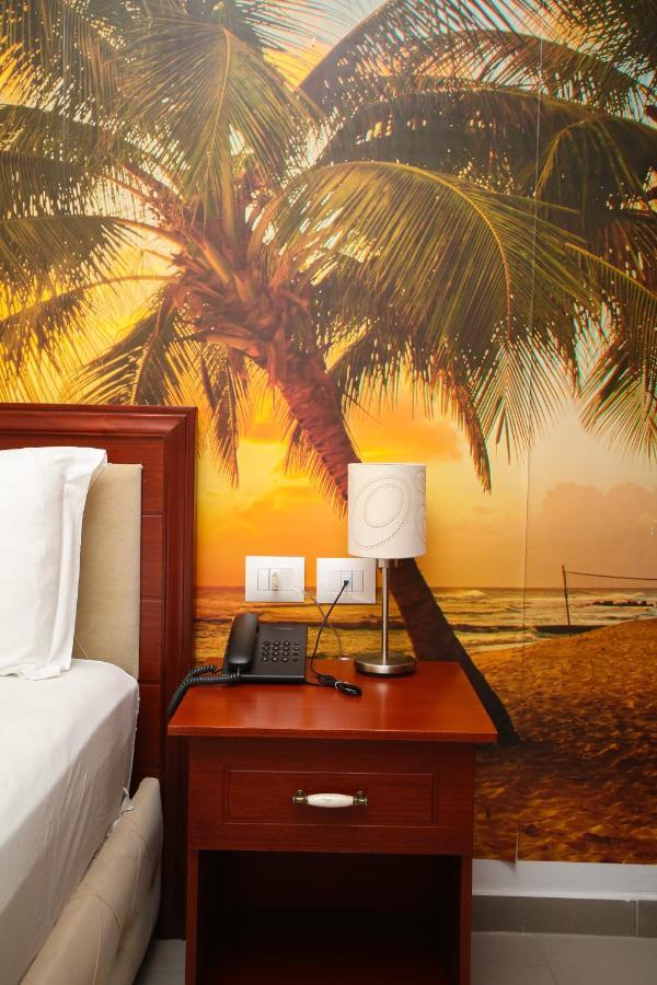 Hotel Summer Stars Вльора Екстер'єр фото