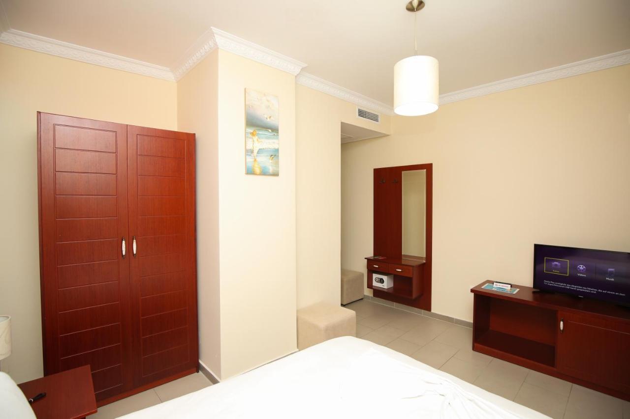 Hotel Summer Stars Вльора Екстер'єр фото