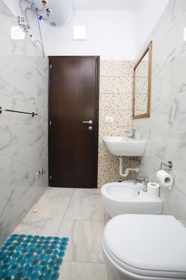 Hotel Summer Stars Вльора Екстер'єр фото